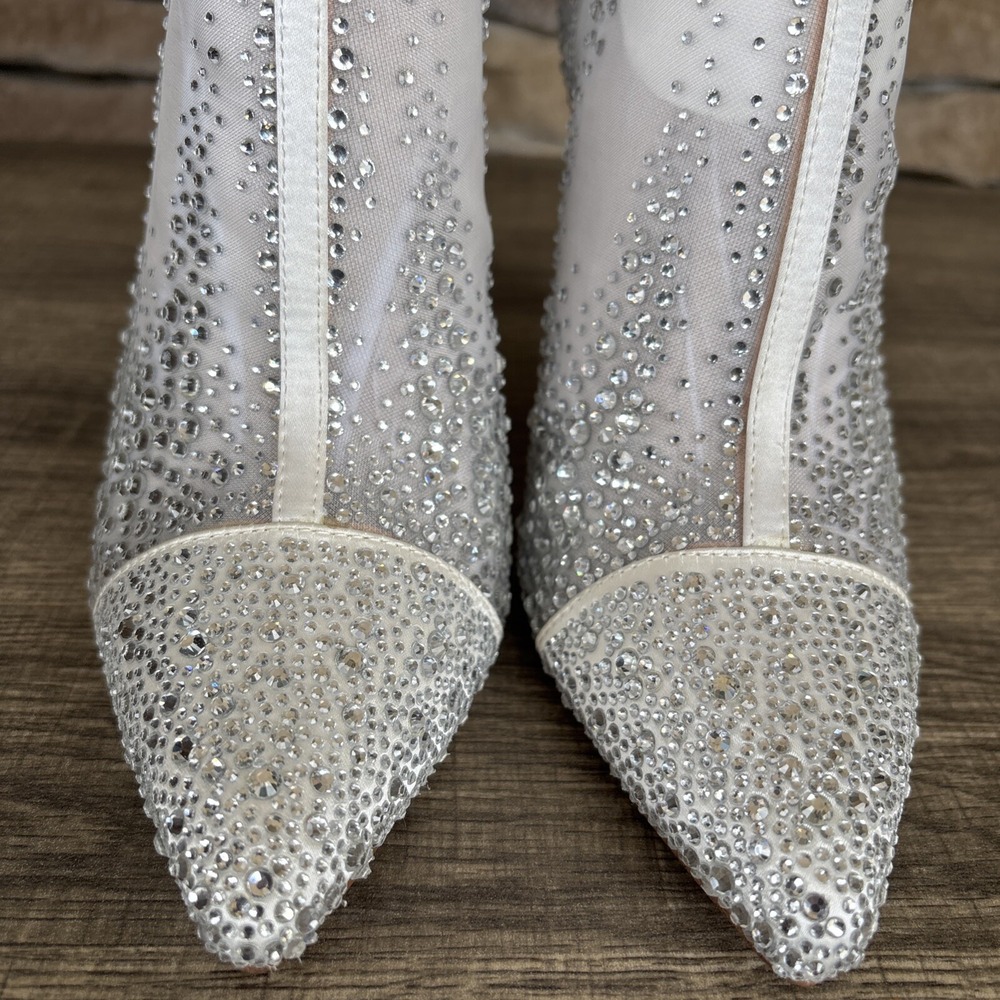 STEVE MADDEN Valentia  Crystal Rhinestone Sparkle Booties Silver Satin Heels 7.5